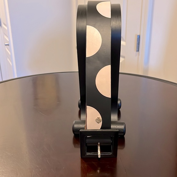 WOW waist! Kate Spade genuine leather belt. - Picture 2 of 6